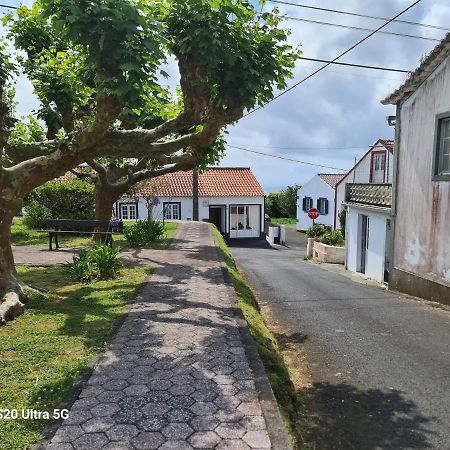 Al Luso Brasileiro Apartment Lajes das Flores Luaran gambar