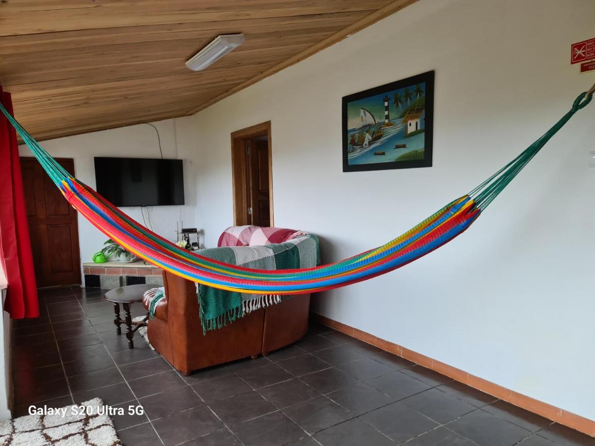 Al Luso Brasileiro Apartment Lajes das Flores Luaran gambar